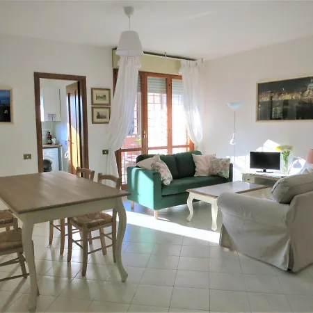 La Casa Di Bambi Apartment *